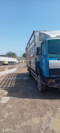 من رخصة ابو لكروب  سيارة للبيع البه ٨برغي ستفسار على هذا رقم 077062521...