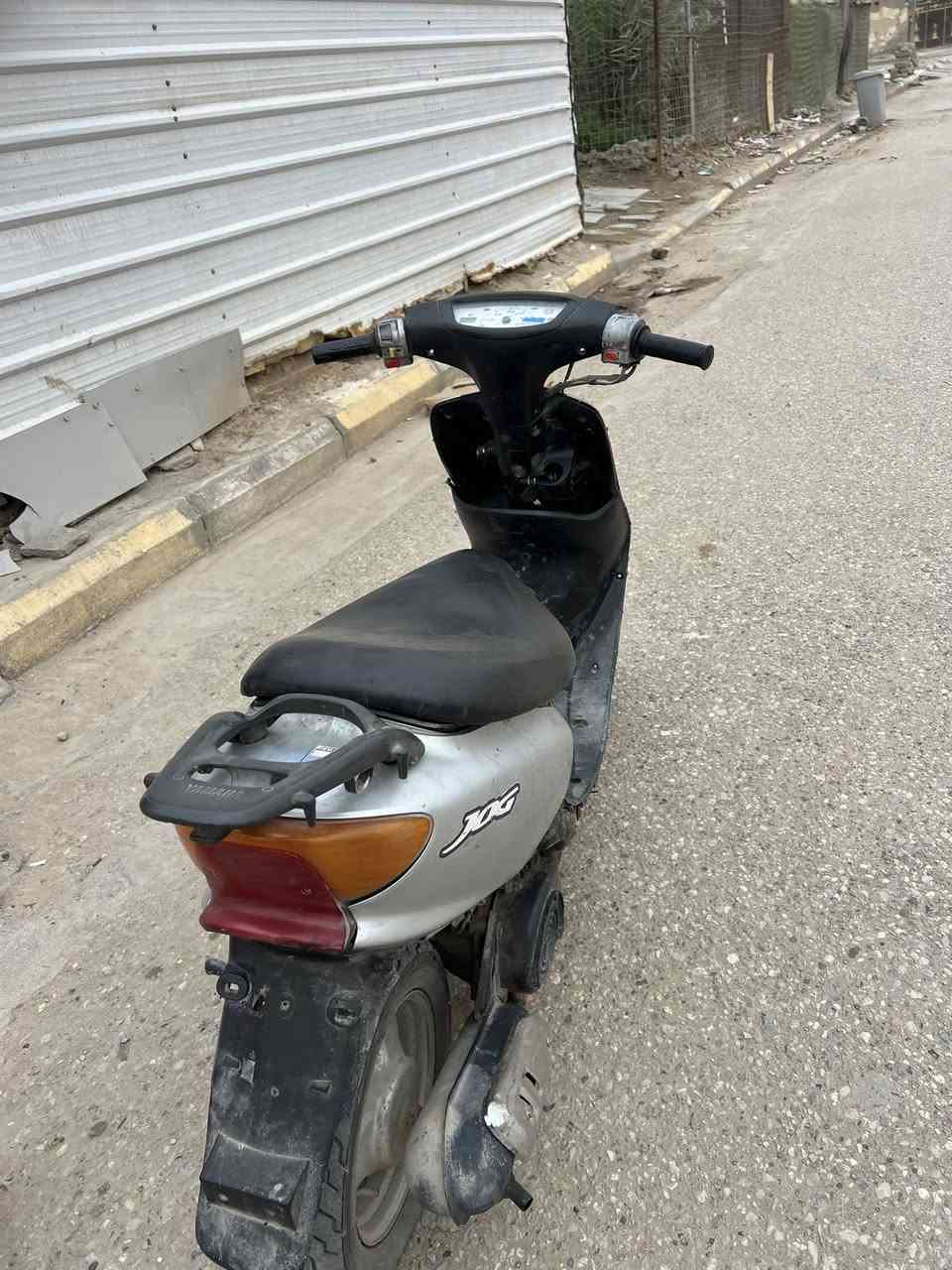 دراجه عصفوري للبيع شرط هندر واحد مكينه ناعمه السعر 200وبيها مجال مكاني حي اريدو  ***********
