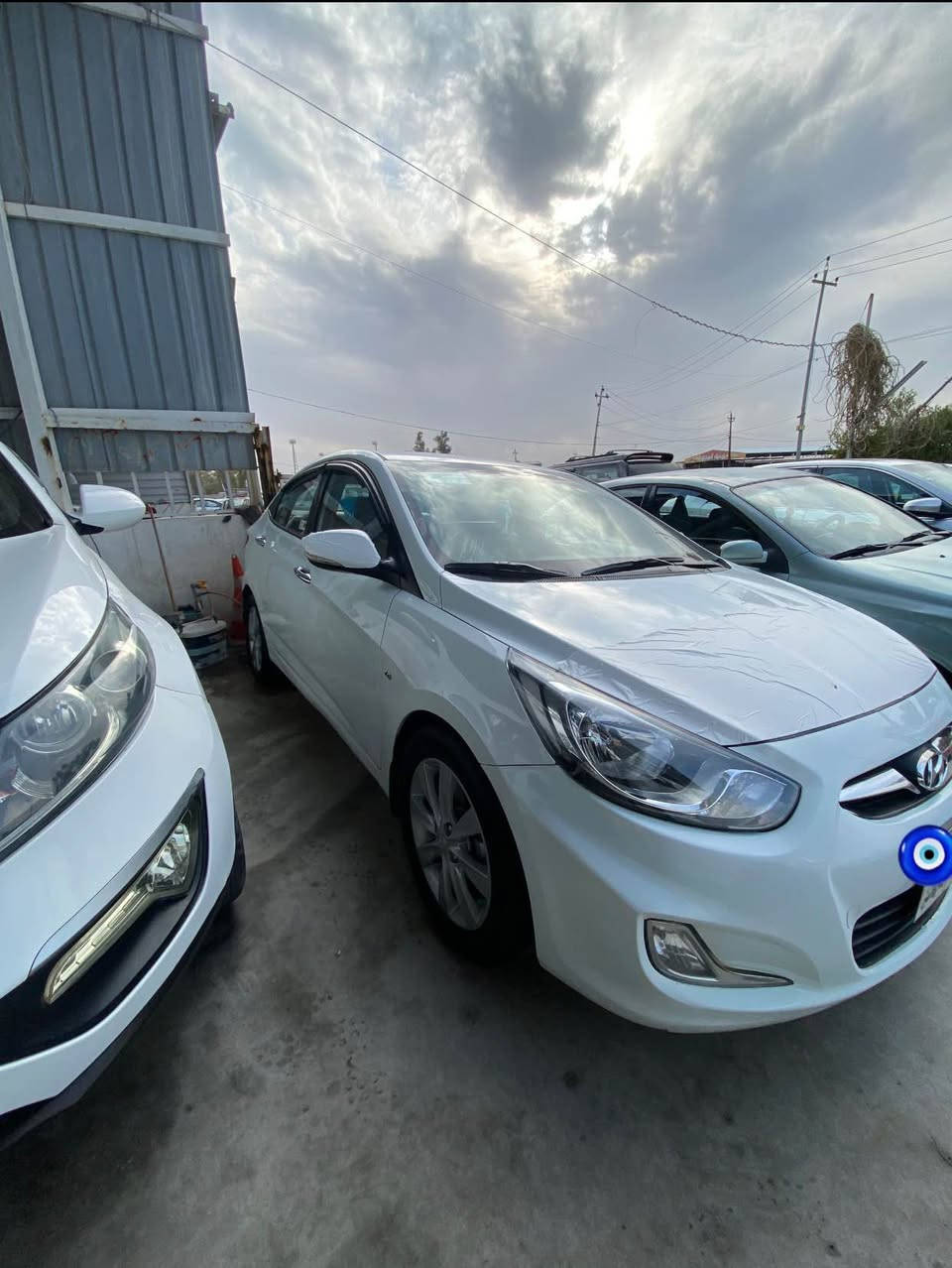 اكسنت للبيع موديل 2012📦
رقم سليمانية سنوية ساقطة📍
شرط التحويل والغرامات📍
تبريد ثلج 🥶تدفئة 🔥
دفتر بانزين موجود ⛽️
مواصفات 📍
شاشة ايباد 💽
كامرة
تحكم استيرن
بدون صبغ 
بدون ضربة 
بيها فقط جم مكان تعديل بارد 
سعرها 93$💸وبيها مجال 
سيارة ما بيها ربع دينار💸مصرف 
مكاني كركوك 
اي استفسار اتصل
***********📞 كركوك, العراق
