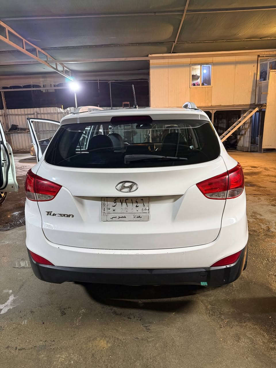 السلام عليكم توسان 2015 خليجي للبيع
بصمة (عمل يد) ✅
تشغيل عن بعد ✅
قطعتين تبريد ✅ 
تحكمات ستيرن ✅ 
ترحيب ✅ 

رقم بغداد بيها قطعتين صبغ موضحة بالسونار 
السعر المطلوب 145 ورقة وبيها مجال 
***********
