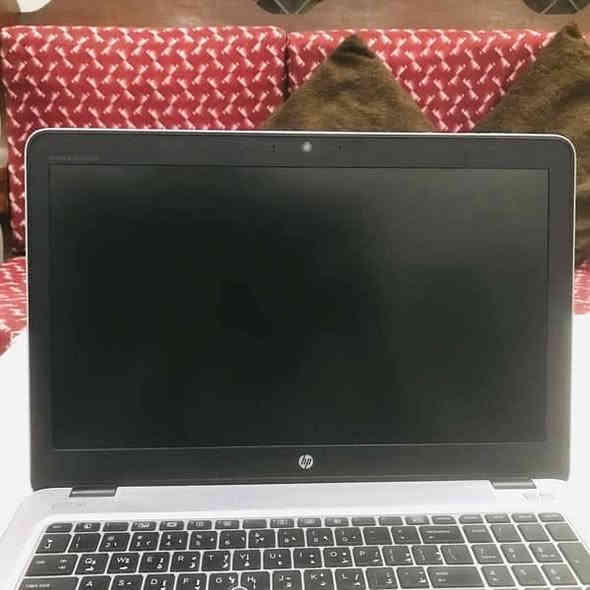 السلام عليكم 
لابتوب HP ELITEBOOK 850 G4 سلم خفيفة حديثة للبرامج الهندسية والتصميم والالعاب 
مواصفات 
كور اي فايف الجيل السابع core i5 7gen
الرام 8 كيكا ddr4 
هارد ssd nvme m.2 256 كيكا
كارت الشاشة خارجي amd Radeon R7 (2كيكا)
كارت الشاشة  intel uhd graphics (4كيكا)
حجم الشاشة 15.6 Full hd 1080*1920
كيبورد عربي انكليزي 
تحتوي على منفذ تايب سي 
لابتوب نضيفة كلش وتشغلك كافة البرامج القوية والهندسية اوتوكاد ماتلاب وغيرها منصب عليها اوتوكاد وفوتوشوب
مكاني بغداد المنصور
السعر 300الف  قفل قفل
***********
