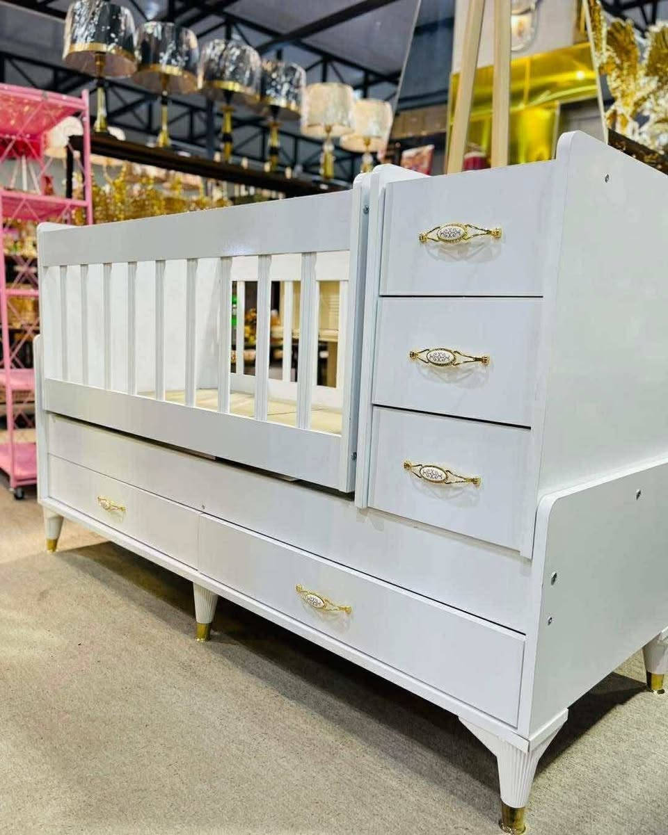 للبيع كاورك سعر 150  وعنوان  الفلوجة حي المعلمين الثانية على شارع الثرثار رقم *********** للإستفسار
