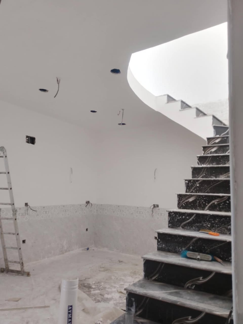 السلام عليكم لباخ متفرغ حاليا شغلي كربلاء فقط
تصعيد تنضيف عليه 

***********
