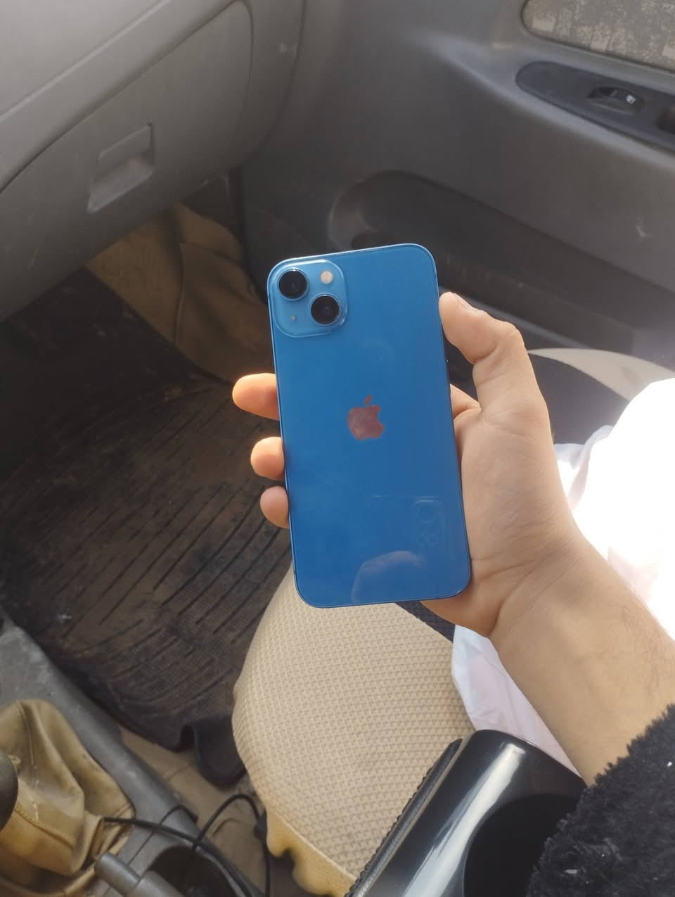 سلام عليكم 
ايفون١٣عادي ذاكر١٢٨
جهاز وتر بروف كلشي مامفتوح بي معى كارتون بس مشكله بل كامره مرات تشتغل مرات لا 🤖 وبي شخط بل شاشه مو كسر شخط مكاني كربلاء المقدسة سعر ٣٥٠وبي مجال حك جيه رقمي***********
