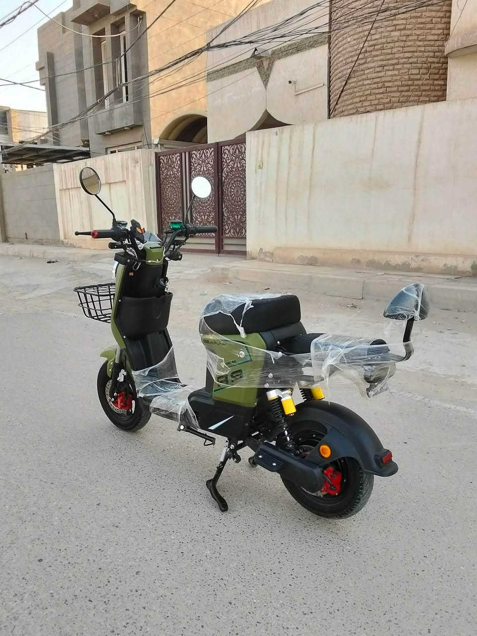 دراجه شحن R9 للبيع 2025
المواصفات 
نضام  A الى الامام 
نضام R الرجوع للخلف 
نضام البارك الوقوف 
تايرات جوبلس 
دبل اشاره 
MP3 صوت عالي
سويجين وبصمه وكارت 
نضام السرقه 
5 بطاريات 32 امبير ونلي الاصلي
الله شاهد بعده جديد واستعمال قليل 

السعر 475 وبي مجال للشراي
المكان كربلاء الحولي 
متواجد ع فيس كربلاء, العراق


**إذا كنت صاحب هذا الإعلان وتريد حذفه لأي سبب، رجاءا أرسل رسالة إلى الدعم الفني**