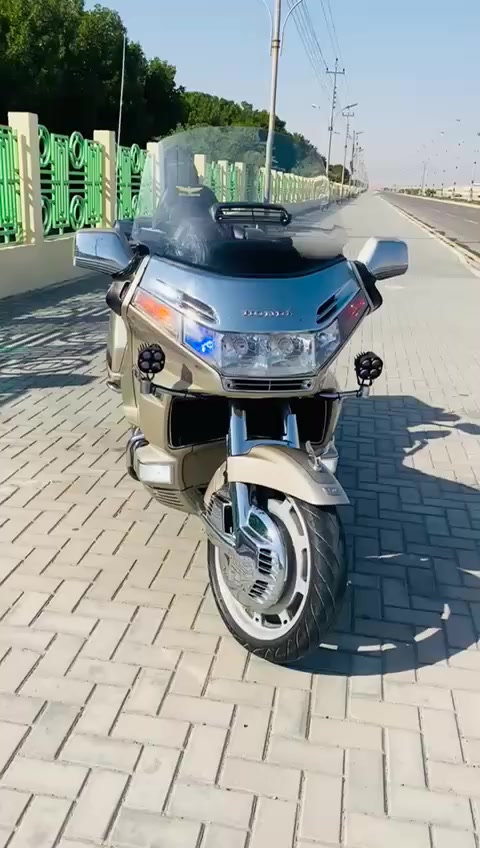 كولد وينك 1998 مرقم محرك مكفول كلشي شغال بك جوبلس  العنوان البصرة ام قصر السعر 45 وبيها مجال  
رقم 

*********** 

***********
