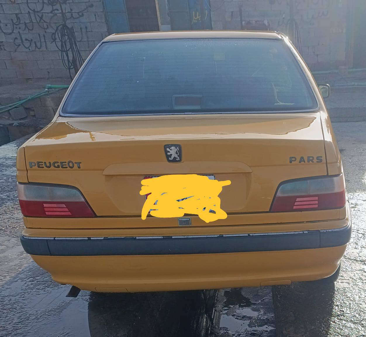 للبيع سيارة بيجو بارص موديل 2011رقم دولي سنوية ل29سيارة جاهزة ما ناقصه شي ما عده حداديه اماميه نص عمر سيارة كامله من كهربائيات تبريد مصفرة هيئة وغرامات السعر 40وبيها مجال الاستفسار واتساب***********للعلم التحويل مباشر
