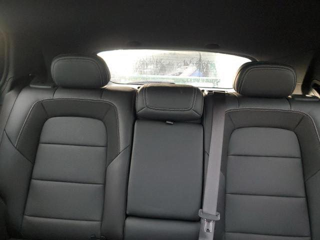 السلام عليكم
للبيع او مراوس ابسياره جاهزه داخل العراق 
شوفرليت ايكونيس 
2024 كهرباء بلكامل 
السياه بيه مواصفات هوايه وتخبل 
حادثه موضح بل صور 
تمشي بل شحنه الواحده 550كيلو +

السياره واصله الحره حاليا 
رايدها 140 وبيها مجال قليل 
***********
