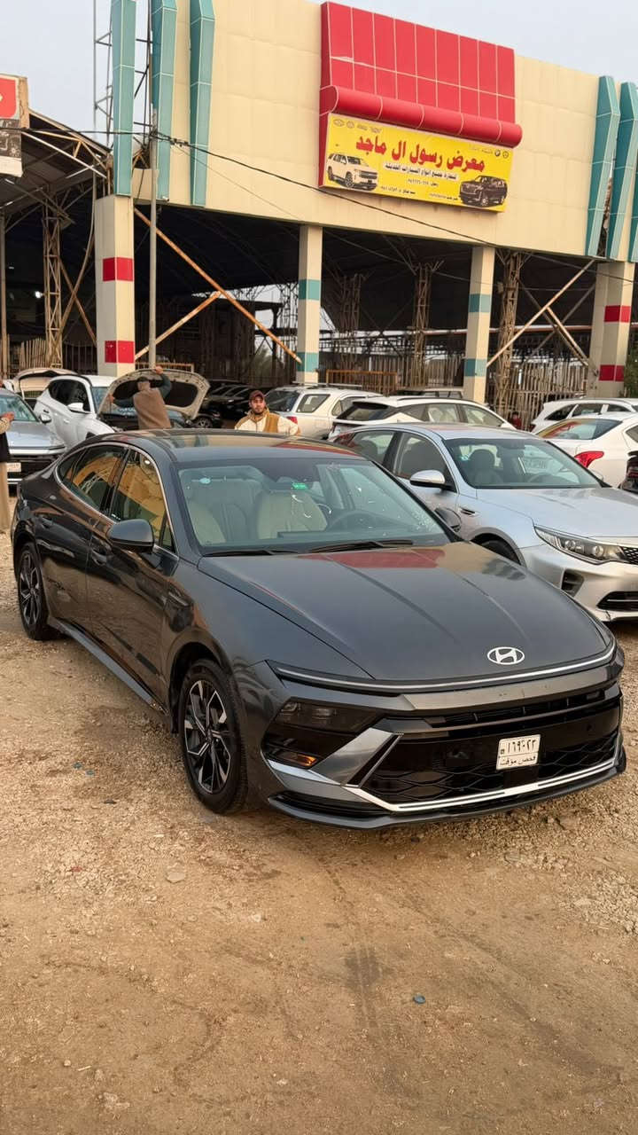 بيع او مراوس 
هونداي سوناتا 2025 
دخول جديد شهداء مثنى ( سنتين تصير حره )
ضرر بنيد تبديل وصبغ جاملغ 
السياره بدون ارباك 

مواصفات 
بصمه 
دواخل ابيض 
رادار امامي وخلفي
جنطه ذكيه 
ماشيه 14 الف فقط
السعر 188 وبيها مجال 
مكان السياره محافظة المثنى 
للاستفسار : ***********
