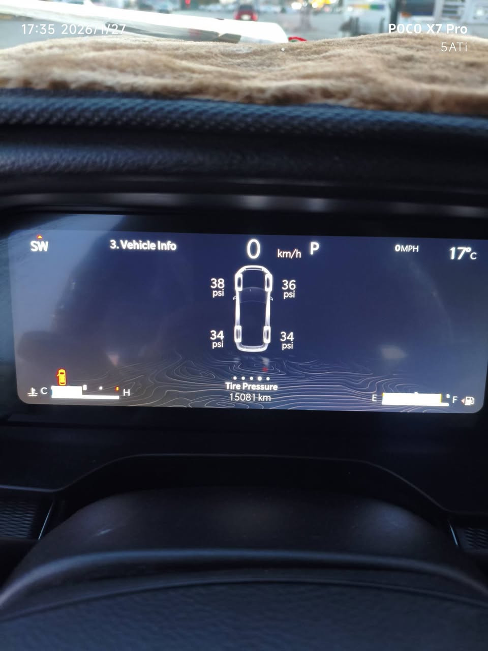 جيب لاريدو موديل 24
سبعه راكب محرك سته سلندر 
3600 للبيع او مراوس دورنگو 24
رقم الهاتف ***********
