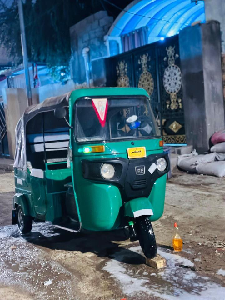 السلام عليكم تكتك سحب لبيع موديل 22 كفالة عامة مكينة وبدي عنوان حيانيه شارع سيد
***********
