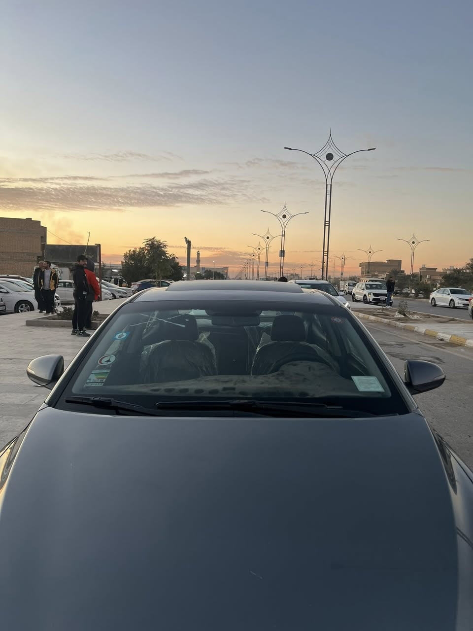 السلام عليكم النتره خليجي موديل ٢٠١٨ فول مواصفات واحد على واحد كفاله عامه ماعدى شخط بارد بل باب الخلفي  بسعر مناسب غير متواجد على الفيس ***********
