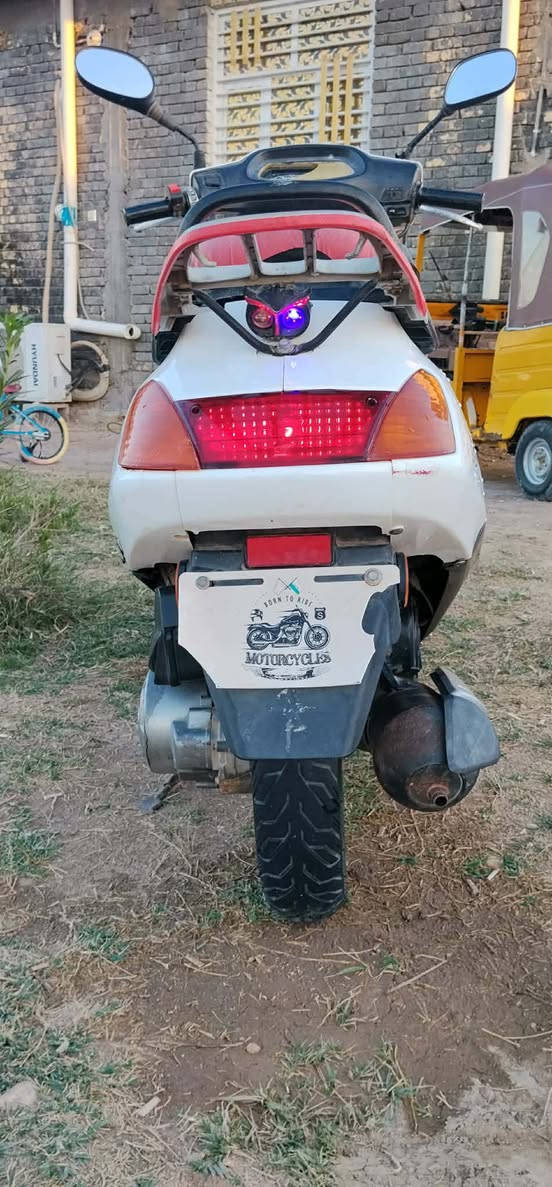 لبيع سبايسي جاهزه مال جناي كهربائيات كلهه شغاله ما تذب عليهه ربع مكينه توهه مجفته بعدهه عل سحگ قراض اصليه مكفوله لا تنقيص ولا تبخير مكاني رفاعي سعر 300وبيهه مجال رقمي ***********
