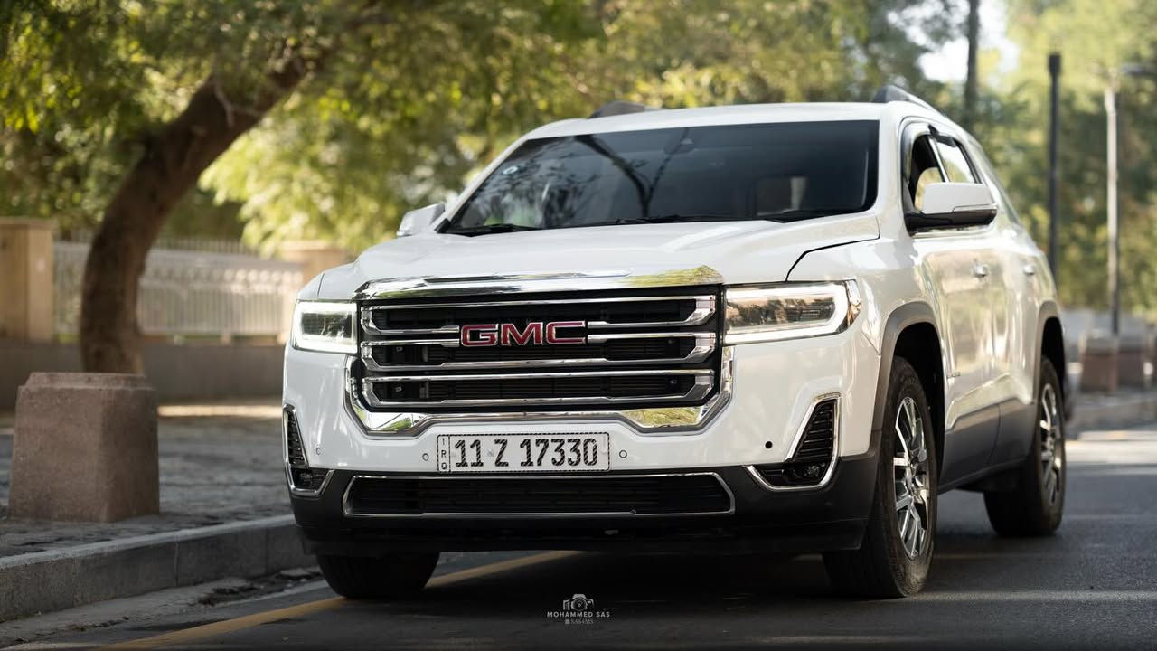 GMC ACADIA SLT 
موديل 2023
مواصفات مميزة
7 راكب 
مقاعد جلد
تبريد مركزي منفصل
تدفئة مقاعد منفصل 
محرك 2000 توربو اقتصادي وقوي بنفس الوقت
حساسات امامي خلفي 
حساس فتح الصندوك بالقدم
السيارة فور ويل درايف 
الصور توضح جميع المواصفات والتحكمات للسيارة 
رقم بغداد باسمي تحويل مباشر 
ماشية ٢٩ الف ميل
السياره جاهزة من جميع النواحي
صور الضرر مرفقة مع السونار
السعر 257 ورقه وبيها مجال

لمزيد من المعلومات يرجى مراسلة الصفحة او الاتصال على 
***********

