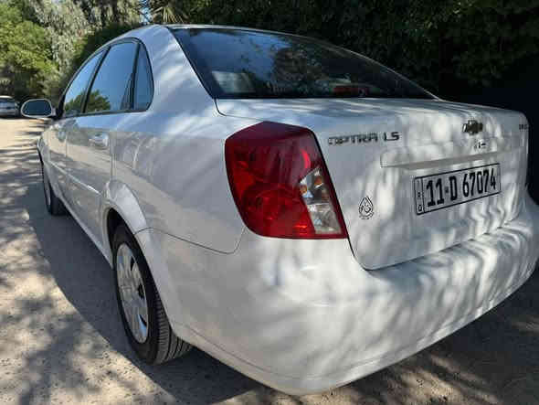 سلام عليكم
أوبترا شركة العامة 
موديل :2012
رقم بغداد نكليزي 
هزه جديدة مباشر تحويل 
سيارة جديدة جناي 
سبير منازل تايرات شركة جواها 
ملاحضه : بيها بارد بجاملغ الأمامي 
ونص دوسه الخلفيه يم تاير الخلفي مكفوله سياره من صبغ 
مكاني بغداد الكرخ 
سعر : 105 وبيها مجال شي بسيط 

الهاتف : ***********
