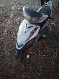 ماكس ١٤٠ مجفته البارحه لانضوح ولاتبخير كلشي بيها شغال بس عوزها باتري ك...