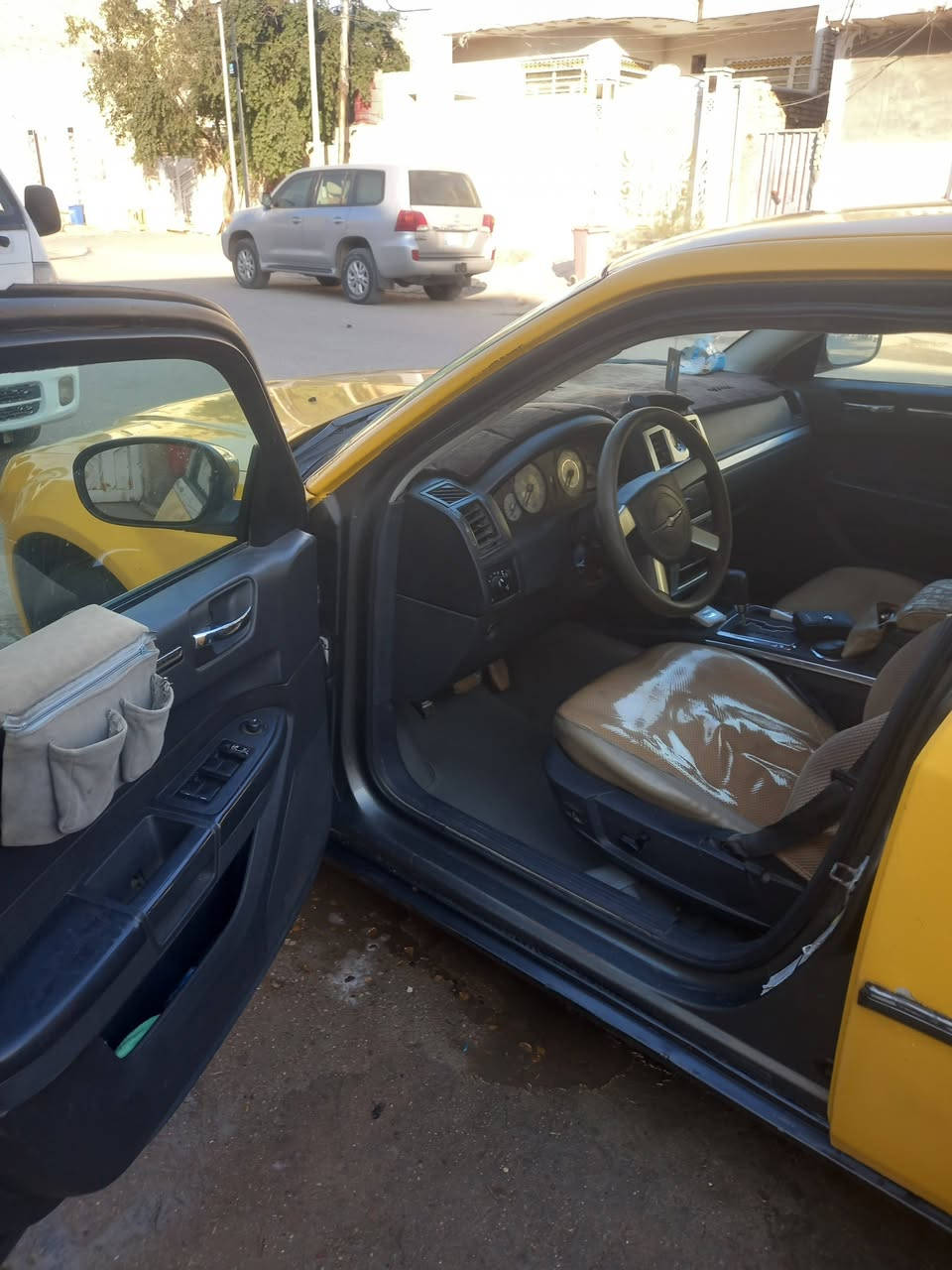 السلام عليكم أوباما ٢٠٠٩ رقم انبار سنويه ٢٧ محرك صار شهر من شاده جديد تخم تاير جديد تصال *********** ميسان
