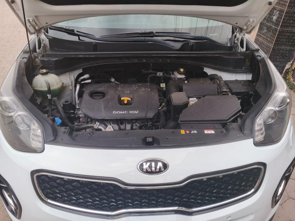 سبورتج ١٩خليجي رقم بغدادماشيه٨٣ حقيقي مواصفات الشركة الدولية المعروفة تحكم استيرن جهتين تبريد ثلج قطعتين مري شفط واشاير بالمري يدات ابواب نيكل محرك 2000 دوش شاشة وكامرة خلفية بلادية وحساسات امامي خلفي بلوتوث وشاحن كروس مثبت سرعة ويل ١٩ كروم و٣ وضعيات للقيادة السياره بأسمي مكفوله من الصبغ والضربه السعر ١٨٥وبيهه مجال بسيط
بغداد/محموديه ***********
