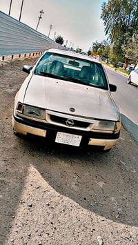 اوبل فيكترا • ٢٠٠٠ • مراوس نزل