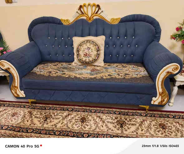 للبيع قنفات تسكام درجه اولى ١٢نفر  ٢ ثلاثيه ٢ثنائيه ٢كراسي السعر 950 مع مجال  مكاني كوفه *********** النجف
