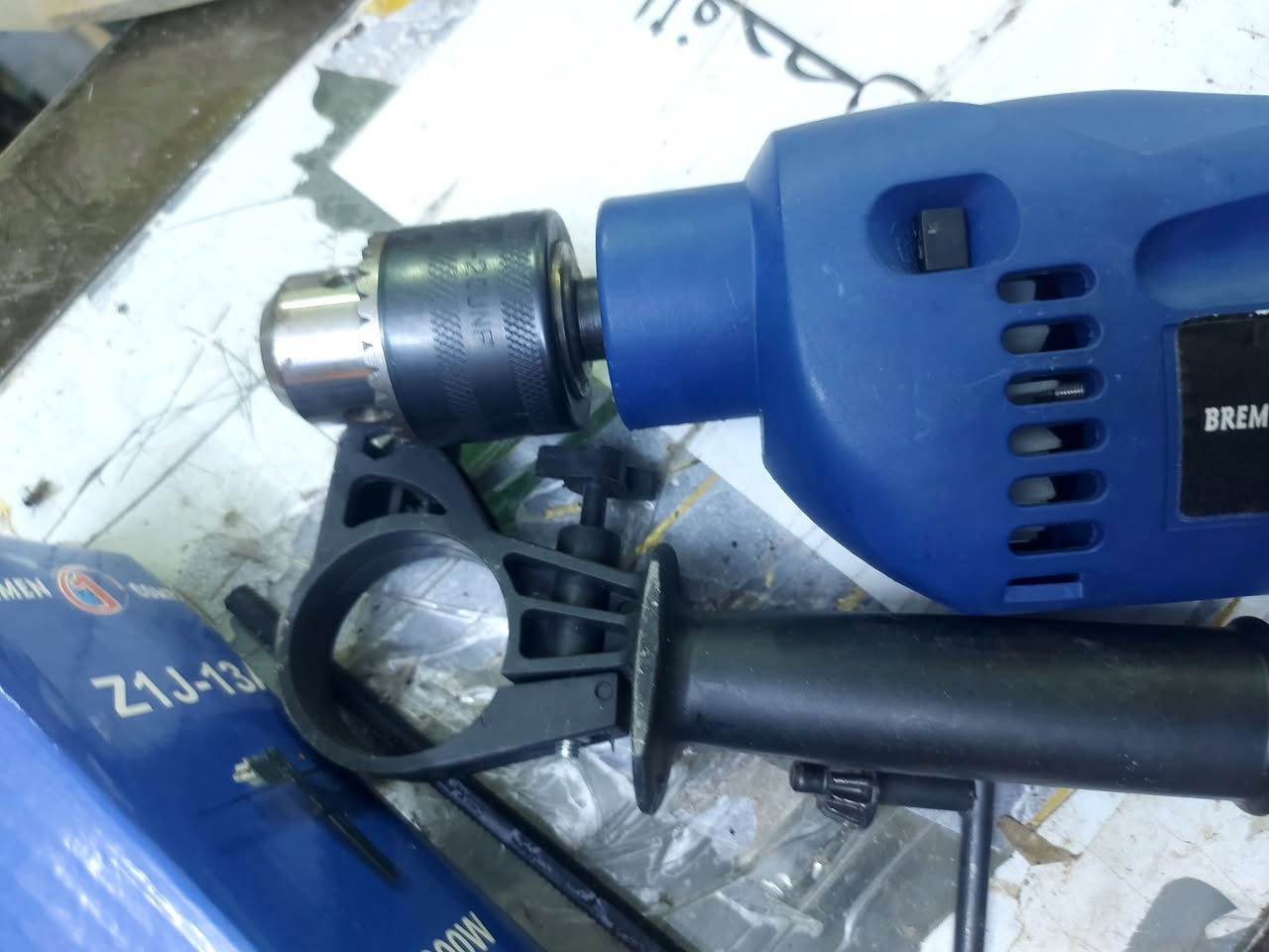 دريل كهرباء الماني اصلي الاصلي بلكارتون مامستخدم كود وباركود الماني ب٣٥ مع التوصيل


**إذا كنت صاحب هذا الإعلان وتريد حذفه لأي سبب، رجاءا أرسل رسالة إلى الدعم الفني**