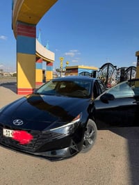 النترا هايبرد موديل 2022  فئة BLUE سيارة مكفولة من صبغ حادثها خلفي فقط...