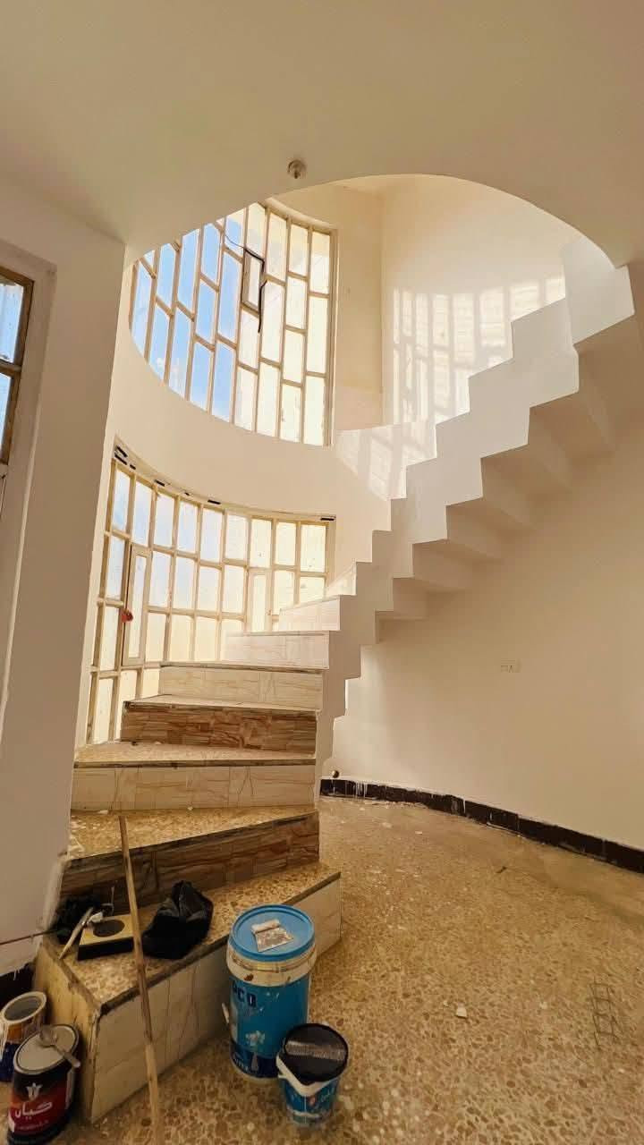 🔴 اعلان ((  180 ))

🔻  بيت للبيع 🏠  ام الخيل الثالثة  
شارع مدرسة قطر الندى البيت في بداية 
الفرع مقابل الروضة
🔴  المساحه 100م
🔴الواجهة 5م في 20
⬛️عرض الشارع 10م
🔰التفاصيل🔰
استقبال
صاله
مطبخ
غرفه نوم 
صحيات داخل وخارج
 بناء كونكريت 
_____________
السعر خاص
__🔸🔹__🔸🔹__🔸🔹__🔸🔹
 اي تفاصيل اخرى 
الموقع 🌏 محافظة الديوانية 
مراجعة مكتب السعد للعقارات  ام الخيل الرابعة  اوعبر مواقع التواصل الاجتماعي الصفحة الشخصية او
 الاتصال بنا على الارقام 
*********** 🪀 واتساب واتصال
*********** اتصال 
تحياتي للجميع
