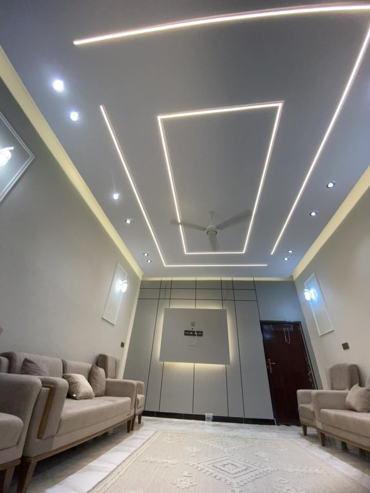 مستعدون لتنفيذ كافة الديكورات الحديثة 
جبسن بورد 
بديل الشيبورد 
ديكور ملكي 
وجهات بوردكس واصباغ الجوتن 
السحب البورك 
بديل الرخام والخشب 
وترميم البيت القديم 
وكافة المشاريع 
تواصل مراسلتنا او تصال عل ***********
#ديكورات_العطواني
