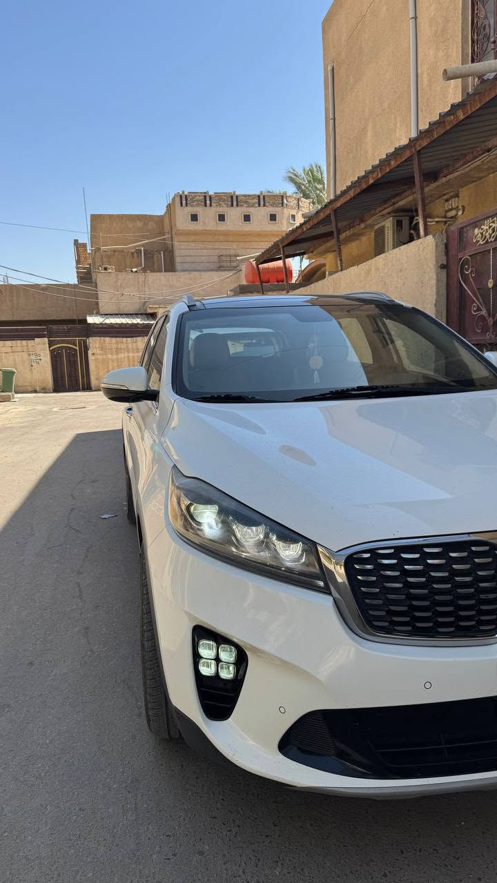 سـورنـتـو 2020 خليجي  – محرك 3500  V6

للبيع كيا سورنتو موديل 2020، محرك 3500 ، سيارة مال بيت. مكفولة من الدعامية للدعامية وبدون أي صبغ أو ضربة
مخمل بحالة الشركة
سقف بانوراما بالكامل
 كشن كهرباء عدد ٢
شاشة كبيرة 
 كاميرا خلفية
 تشغيل بصمة  
 صندوق كهرباء شفط فتح ذكي 
تبريد 3 قطع 
حساسات امامي خلفي
وباقي المواصفات معروفة  
رقم بغداد باسمي

السعر 241 ورقة
 المكان بغداد-المحمودية
📞 للاتصال *********** بغداد, العراق
