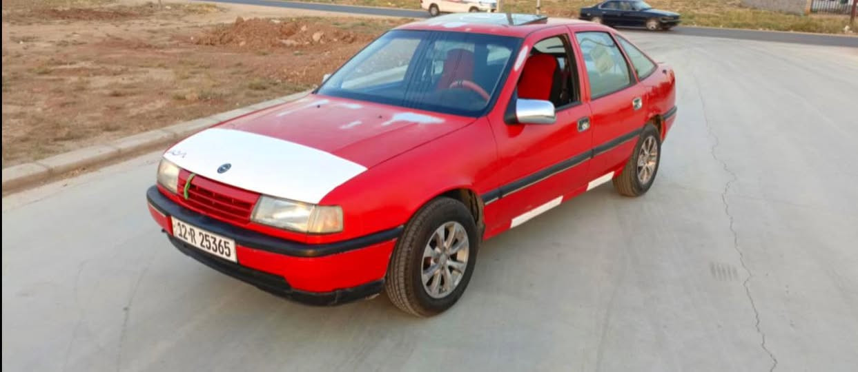 السلام عليكم
أوبل فيكترا 1991 
كوبون ماستر 
السيارة بدون صبغ شرط
كير محرك 18شرط
رقم سنوية جديد 2029 
رقم أنكليزي
السعر ٤٥ 
للاستسفار اكثر ***********
***********
