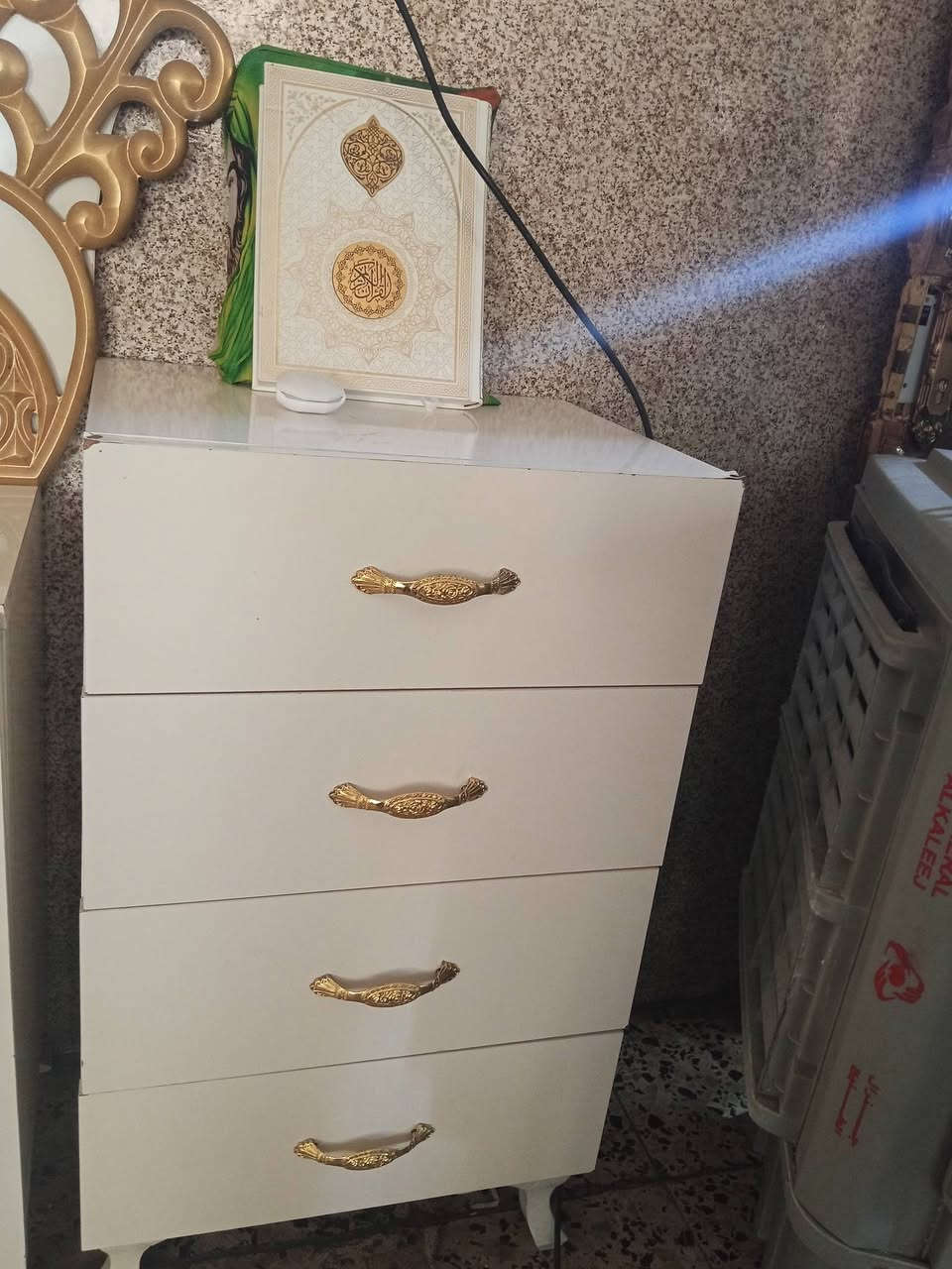 سلام عليكم غرفة نوم تركية العنوان حي العامل الرقم ***********
