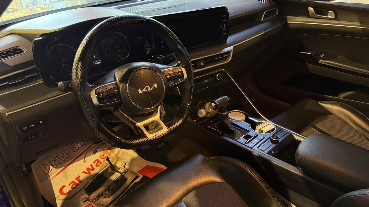 كيا k5 2023 جي تي لاين

محرك 1600 تيربو ماشية 70 الف رقم بغداد الجديد بأسمي بيها 3 قطع صبغ جاملغ وبابين جهة الصدر 
بجم كبس بلادي  الحادث بالمنشور فول مواصفات جي تي لاين عده الفتحة السياره بدون اي نقص جاهزه وترايها يخبل وجديد كير مكينة مامفتوحات نهائياً

مواصفاتها :

بصمة

كشنات جلد وكهرباء

اوتو هولد 

شاشة كبيره ديجيتال كار بلي 

رادار امامي خلفي جانبي

وباقي مواصفات الجي تي لاين

مكانها بغداد السيدية السعر 152 وبيها مجال للأستفسار 

+964 770 297 5750 بغداد, العراق


**إذا كنت صاحب هذا الإعلان وتريد حذفه لأي سبب، رجاءا أرسل رسالة إلى الدعم الفني**