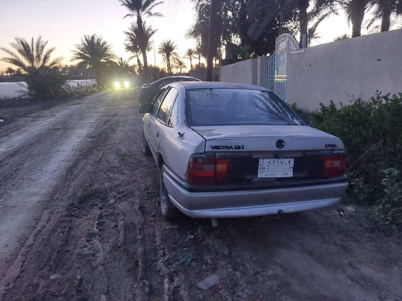 *********** فكترا ١٨٠٠ بلاديه للبيع رقم بغداد مكاني بغداد ٣٢
