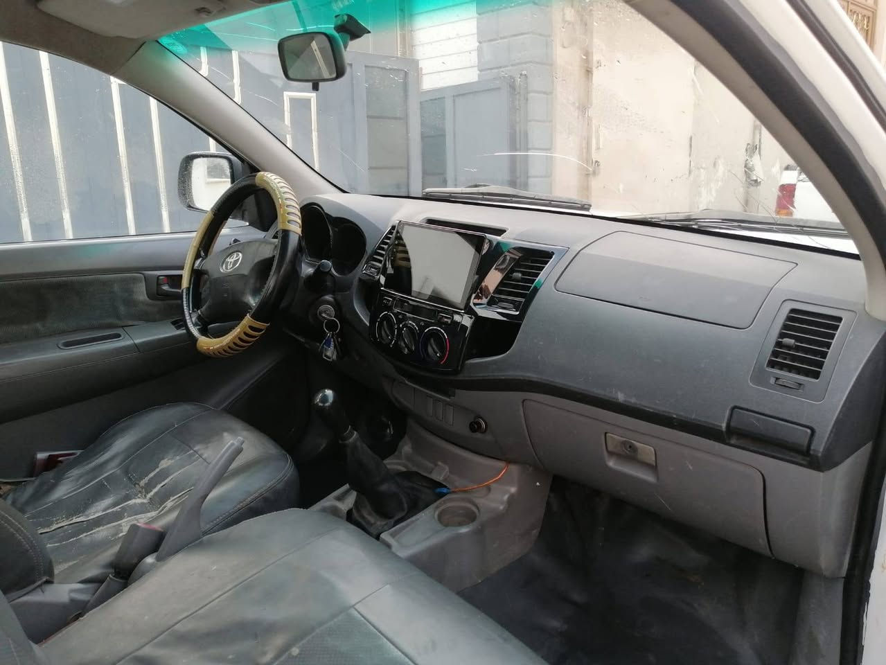 سلامو علیکوم لبیع سیار تویات مرزیە مودیل 2007 رقم سنویە جدید حتا بیه بیه دفتر بنزین ضرەر بەس جام لغ بیهە دەواخل بەس مو قەوی خفیف 
عنووان کەرکوک دەروازە مابقی کلە جدید طیار سدر کول کولە جدید رط با بی ای نقصاني عنوان کەرکوک دەروازە 
سعر 120بیها مجال 
*********** كركوك, العراق
