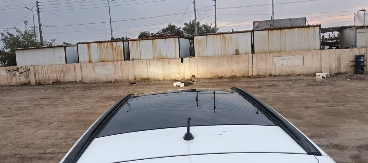 كيا كارينزا ٧راكب موديل ٢٠١٤ رقم بغداد بأسمي رقم أنكليزي سنوية ٢٠٣٠ وارد خليجي كفالة من الضربة مكينة ٢٤٠٠  دوش مكفول تبريد تدفئة شغال قطعتين فوصل مواصفات شاشة تحكمات ستيرن فتحه بنوروما كهربائيات ١٠٠% منظومة لايت حدادية ١٠٠% تختم تاير بالباكيت السعر ١٥٠ وبيها مجال عنواني ميسان قضاء الكحلاء ***********
