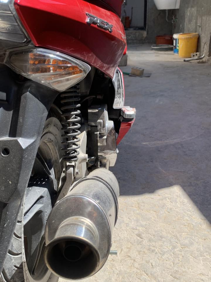 سلام عليكم         دراجه بي سي اكس جيل1                الدراجه مزود ياباني
على وضعهة 
ابيعلك من باب البيت 
ماشيه60زيرو مداريهة محسن دهن
بيهة شلعه قويه

سعرهة 1400بيهة مجال حك جيه

مكاني بغداد ابو غريب مو بعيد      

رقمي***********
