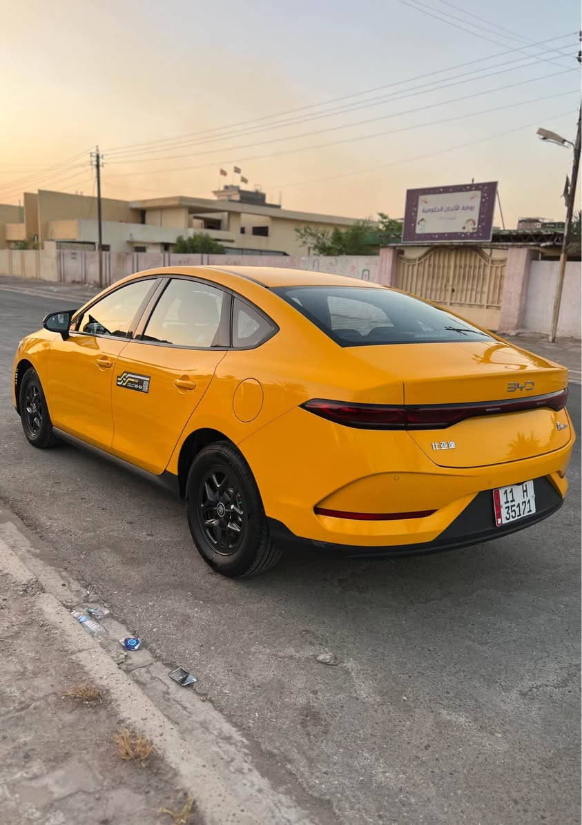 بي واي دي كن بلاس 2025 أجرة رقم بغداد تحويل مباشر 
BYD 2025 Qin Plus
السيارة كفالة عامة مجموع المسافه المقطوعه 46 الف 

المواصفات 
محرك 1500 تيربو ( بانزين + هايبرد + كهرباء ) 
متعددة انظمة القيادة 
بصمة تشغيل و أبواب + كارت 
شاشة متعددة الاستخدام 
كاميرا خلفيه وحساسات 
تبريد امامي خلفي 
تحكمات استيرن جهتين 
داخل جلد بالكامل لون زيتوني 
ليد نهاري و الانارة ليد 
وبعد مواصفات 

السيارة مدوشمه وكامله مابيها اي نقص بالعافيه ع الياخذهه 

السعر : 18.750  ثمان عشر مليون و سبع مائه وخمسون الف 
الهاتف : *********** 
العنوان : بغداد بغداد, العراق
