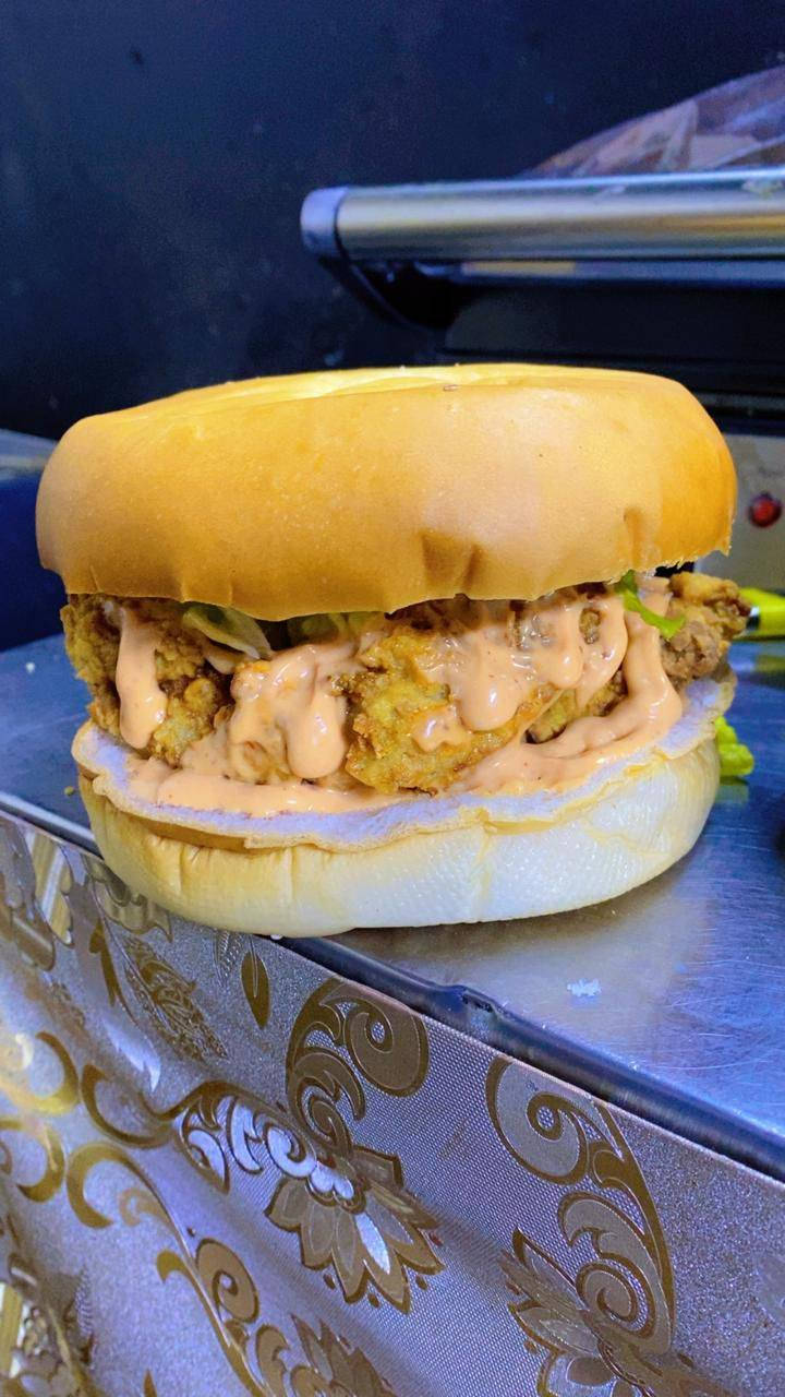 ✨🍽️ تم افتتاح مطعم جديد داخل متنزه نيو دي العائلي 🍽️✨
تم افتتاح مطعم جديد بإدارة جديدة داخل متنزه نيو دي العائلي في بغداد الدورة 🔥
المطعم يقدم أكلات لذيذة 🍗🍔 وبأسعار مناسبة للجميع 💰
ندعوكم تشرفونا وتجربون الأكل داخل المتنزه،
ونتمنى تعطونا رأيكم بالمطعم الجديد 🙏❤️
🌳 المكان مناسب للعوائل وأجواء جميلة داخل المتنزه
📍 العنوان:
بغداد – الدورة
مدخل حي آسيا
نهاية شارع جامع حاتم العراقي
✨ أهلاً وسهلاً بكم ونورتونا ✨
#متنزه_نيو_دي #بغداد #الدورة #مطعم #اماكن_عائلية


**إذا كنت صاحب هذا الإعلان وتريد حذفه لأي سبب، رجاءا أرسل رسالة إلى الدعم الفني**