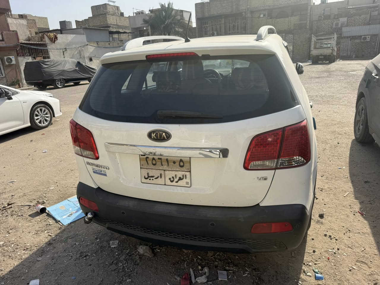 سلام عليكم سورنتو خليجي موديل 2012
محرك 3600
7 راكب 
بنوراما تحكمات أستيرن فتحه 
السيارة مكفوله من الصبغ
بيها ( كازكيت )
السنوية قبل كم يوم سقطت وبسمي السيارة 
السعر 145
عنواني بغداد 
***********
