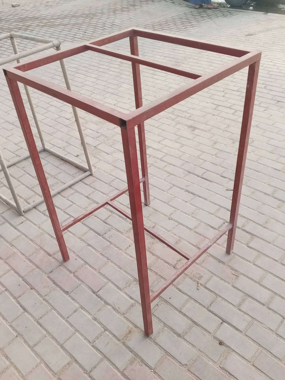 ميز مبرده جديد 25 الف ***********
