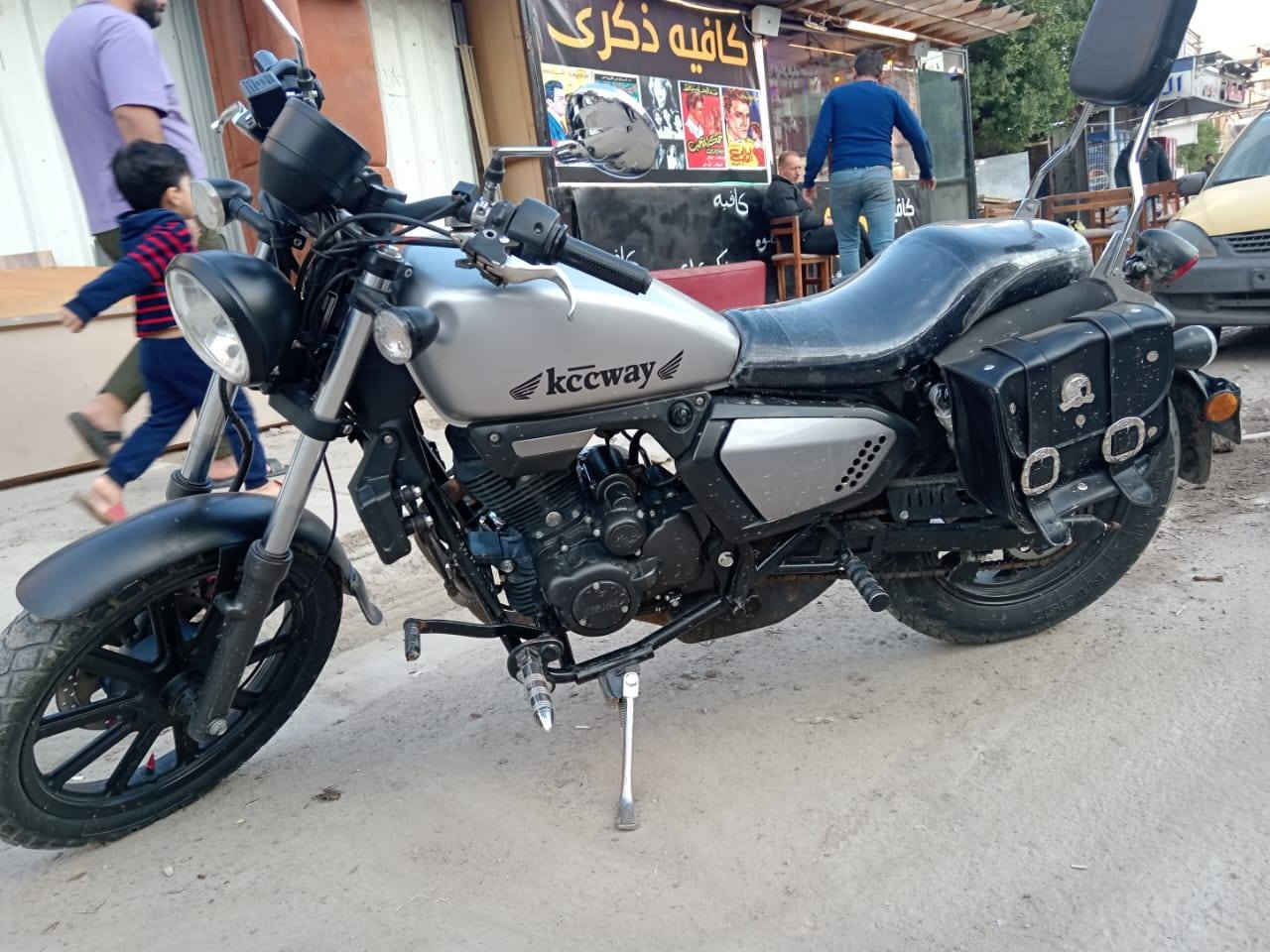 سلام عليكم.. مرقم بغداد موديل ٢٢.. بنلي كيواي ايطالي
للبيع او مراوس بدايون ادفنجر
كفالة عامة
رقم وسنوية بغداد مشروع وطني
محرك 202 cc
بريكات أمامي وخلفي ديسك
نظام قيادة أيطالي الاشاير كل جهة تشغيلهة من جهتهة
جنط صفاح (ذني تزويد ميجن من الشركة) بالعافية
رجوة خلفية(هاي هم تزويد) بالعافية
لايت زنون عالي ناصي داخل المازدة بدون تحوير وتخريب الشكل
دراجة خير من الله شلعة ومعدل يشك الكاع
مكاني الاعظمية
للأستفسار /***********
