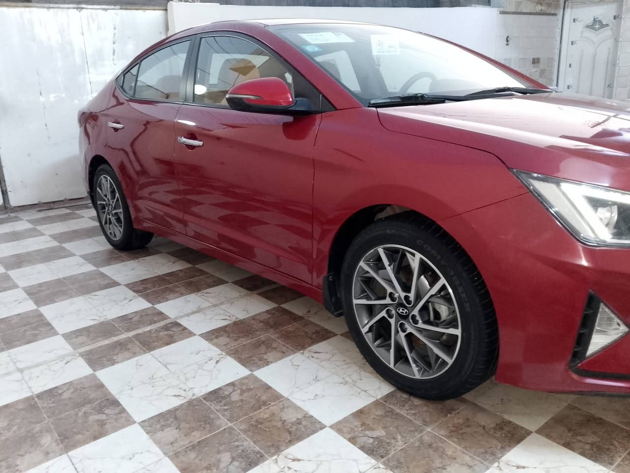 السلام عليكم النترا موديل 20 خليجي فول مواصفات واحد عله واحد السياره ماشيه 58 رقم بغداد باسمي السياره سياره علا وضع الشركه  السعر 157 رقم التلفون *********** العنوان بغداد المدائن
