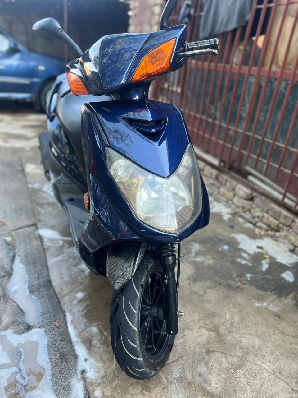 السلام عليكم دراجه سكنس فحل 140كوري قبق مسح ام الطلاعات للبيع
  شلعه ومعدل خير من الله ماشيه(50) الف والباقي كله بلاد  وكل كهربائياته كامله وشغاله وجاهزه من كلشي وتايرات جدد وما بيه اي نقص فقط النقوصات البيه واقيه صالنصه والرون ميشتغل عداهن ماكو اي شي نقص كامله مكمله واواقه ومنفسيه موجوده ونكره شوكت متريد بي وقت شغل وروح
سعره 800 وبيه مجال بسيط 
مكاني الامين الثانيه قرب جامع مالك بن انس وهاذ رقمي (***********) الشراي يتصل لنو مامتواجد علفيس وهاذه رقمي بي وتساب الشراي يتصل وبخدمته 👍🏻🩵.