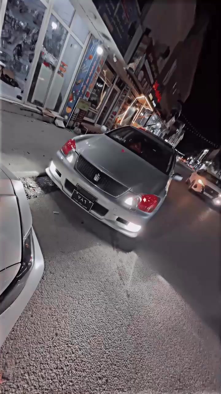 2007
موس موس
سبۆرت
ویل دنکەی ئستیل
جوار تایەی لۆک
سی دوکمە
سلایت
گەرمیو ساردی بەساراوە
حاسەی بەردمو دوا
کامیرا
بی مەسرف
کامل وایرمەنی
بە یەک دینار مەسرف مەگری
ئالتون بازار گیر کەورەی مەکینە بجوک
هیچ کلۆبیکی هەڵ نەبوە 
شوین کەلار
ژ.م ***********
