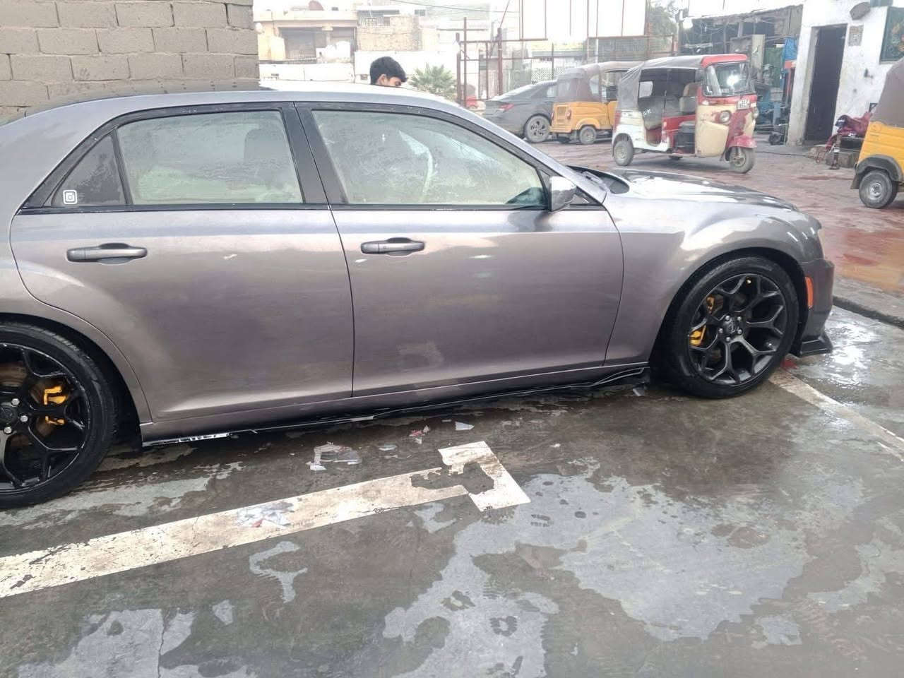 اعادة النشر بسبب الدوام سلام عليكم اوباما 2020 اصل 14 كامله مجهزه على اخر حبايه هيمي / ادوات ادوات متومه طبق الاصل سنوية وكاله عامه
تخم تاير. تشغيل عن بعد
رادارات
كامره
جاهزه للاخير
حدادية كير محرك كفالة / كصتها جنطه 
سيارة ناعمه وحلوة بكلشي مواصفاتها وصورها كدامك 
السيارة بيها لايت زنون قوي ومري شفط وسماعات دمام
ويل 20 خلايا نحل . سيارة srt فول عده الفتحه 
سعرها ٥٣ قفل مال بيع
***********
