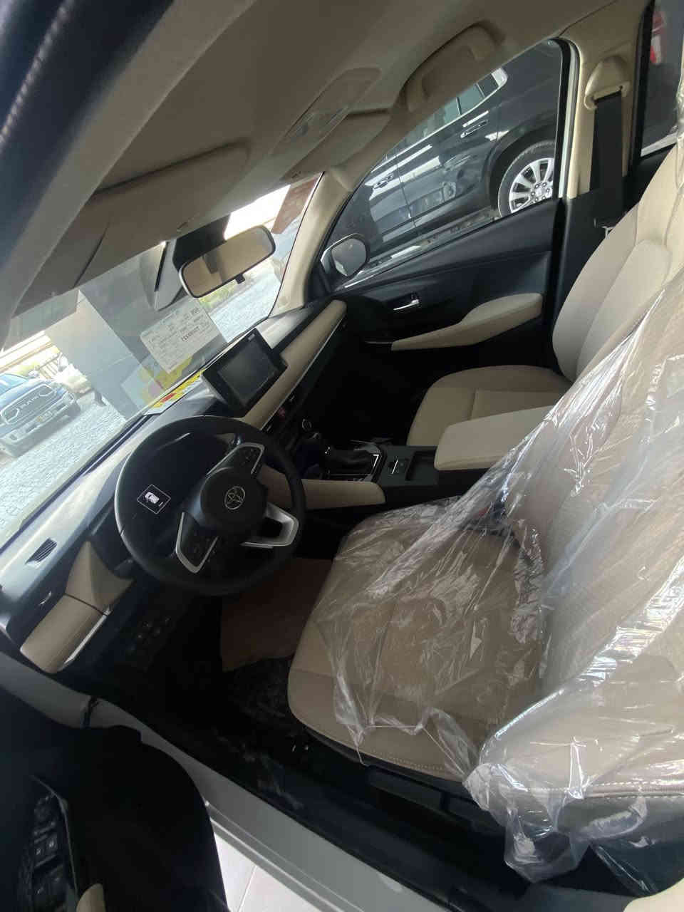 تويوتا يارس موديل ٢٦ زيرو 
مماشيه للبيع
للاستفسار الاتصال عبر الرقم 
***********
