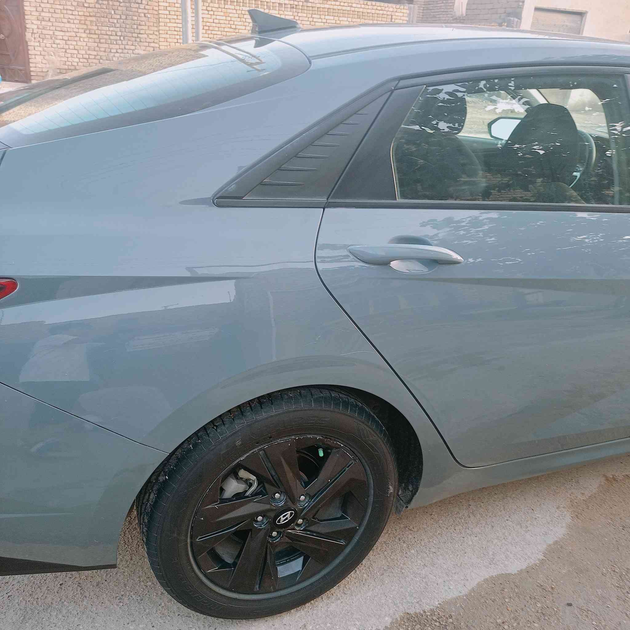هونداي النترا 21 ورارد امريكي رقم بغداد دولي ماشيه 63السياره نضيفه مال جناي بنيد مبدل وبيه جاملغ بارد والدوسه جه العبري معمره للبيع الاتصال على *********** مكانه ناصريه خلف السريع قرب مدرسه البقاع

