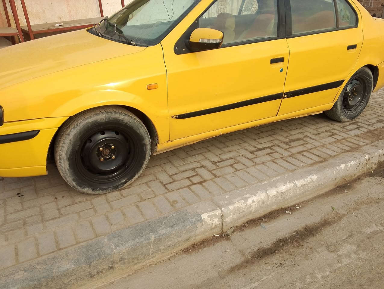 السلام عليكم سمند سورن مديل 11 السياره بدلت بجمهه جماليه مو ضربه السيارة حلوه او وين ما تريد تروح بيهه التبريد خليت كمبريسر بس ما كملته السنويه 28 السياره مشروع وطني او صاحبهه بل بصره او مكانهه البصره الحيانيه اكبال المعارض الجديده سعرهه 32 او بيهه مجال *********** بي ويساب
