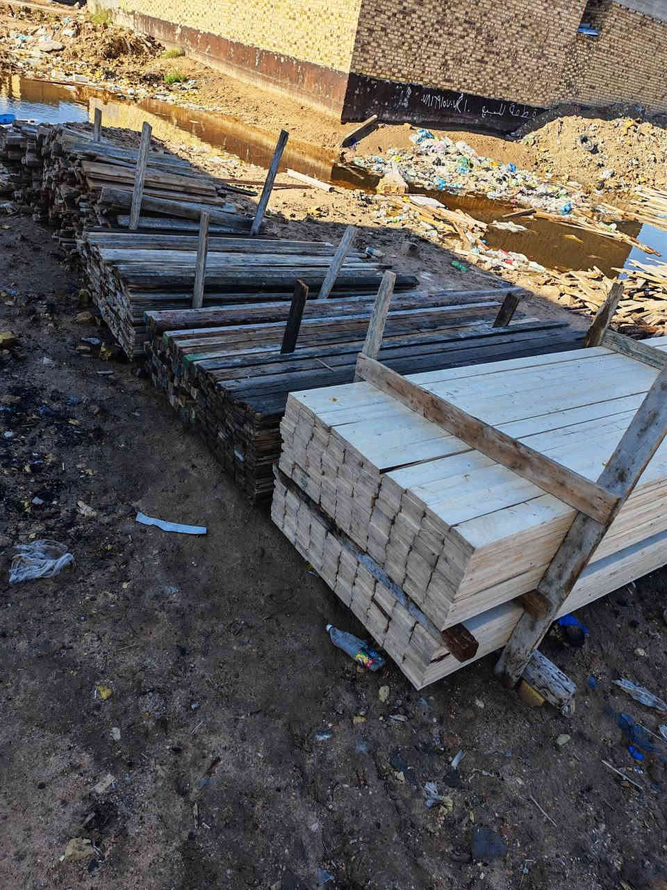 قالب 7 وربع  مكعب للبيع  روسي تارس  مكان حله.   ***********
