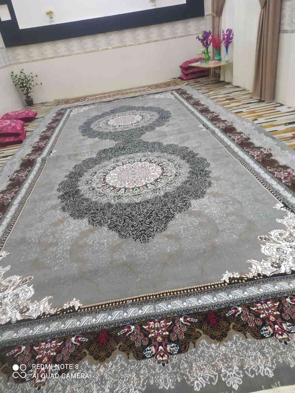 زوالي كاشان الايراني جديد غير مستعمل 2قياس 6,3 و2قياس 4,3السعر 650وبيهن مجال الاستفسار ش***********
